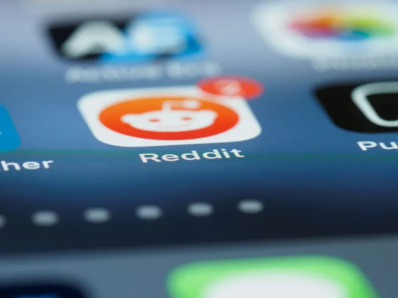 That Bonus Isn't Waiting for You — It's Waiting for the Right Moment to Reel You Back In